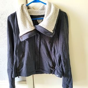 Billabong sweatshirt